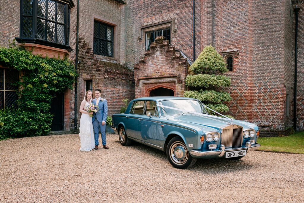 Chenies Manor House bride & groom